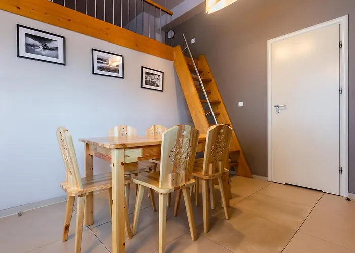 Brzozowa - Centrum شقة