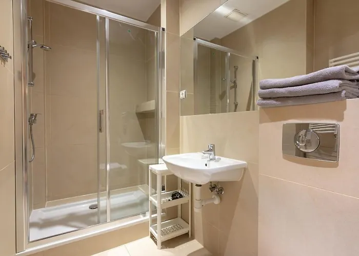 Brzozowa - Centrum زاكوباني