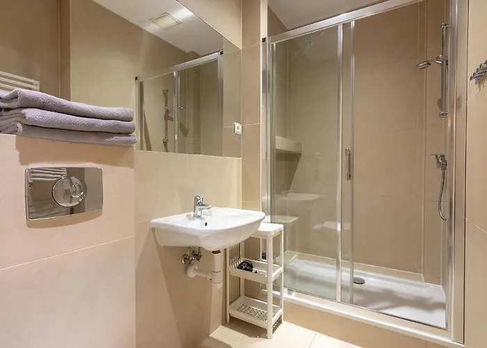 Brzozowa - Centrum زاكوباني